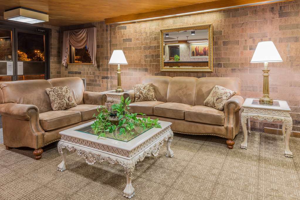 Days Inn By Wyndham Hurstbourne Луисвил Интериор снимка